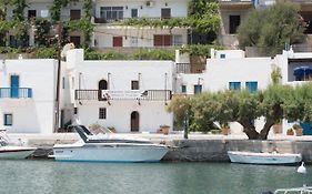 Τhe White Houses