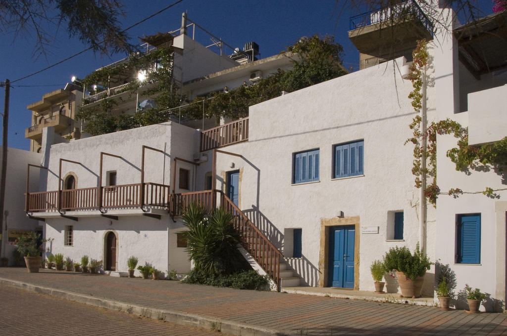 Τhe White Houses Makrýgialos Chambre photo