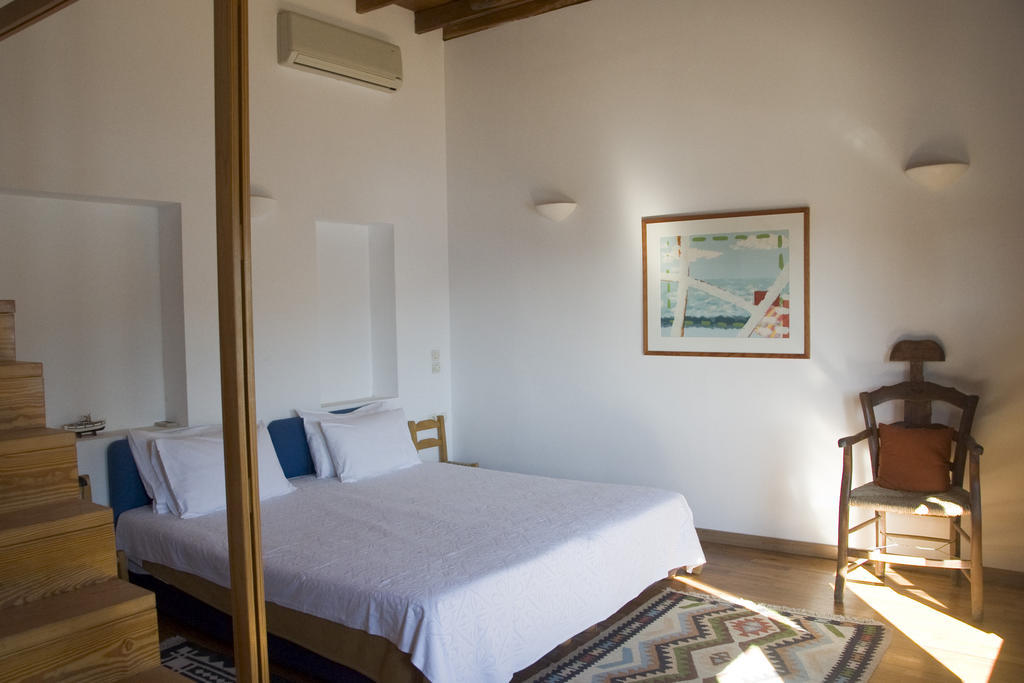 Τhe White Houses Makrýgialos Chambre photo